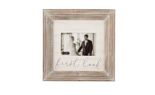 Product Pick of the Week: First Look Wood Picture Frame